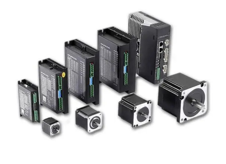 凌動自動化設備上的步進電機與伺服電機的區(qū)別