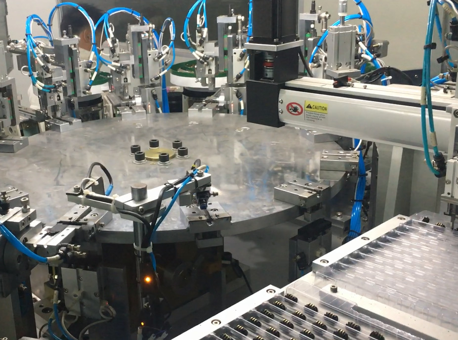 自動(dòng)鎖芯插銅柱銅珠銅片設(shè)備